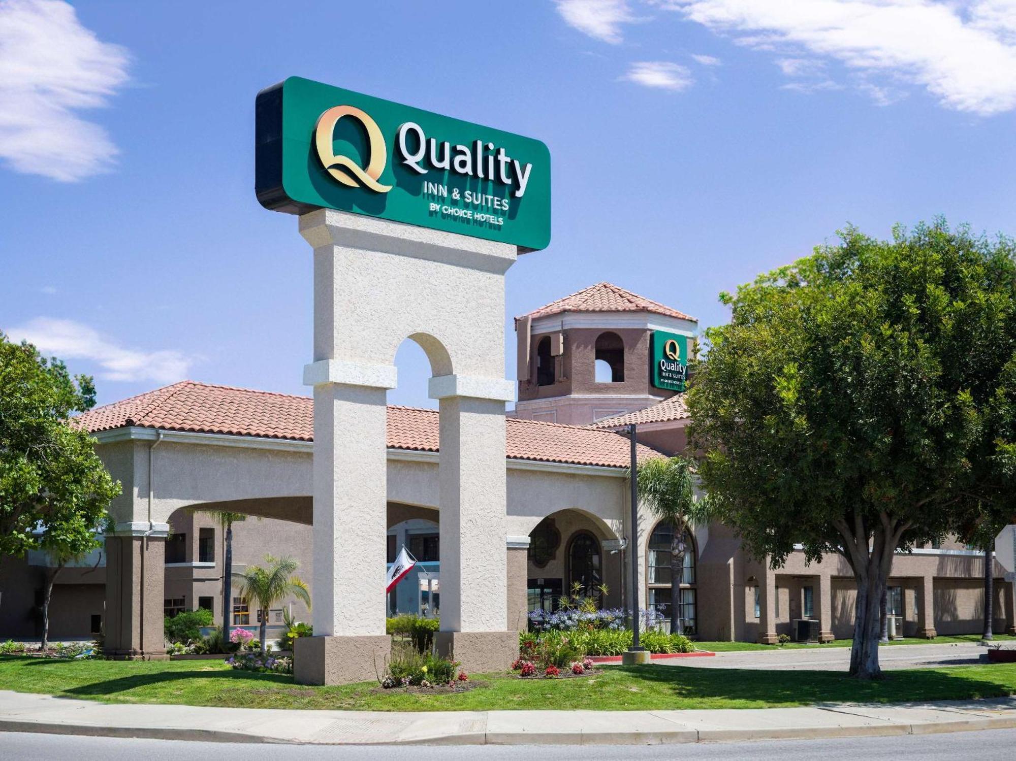 Quality Inn & Suites Camarillo-Oxnard Екстериор снимка